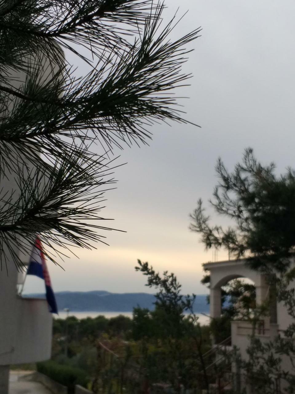 Luna * Baška Voda